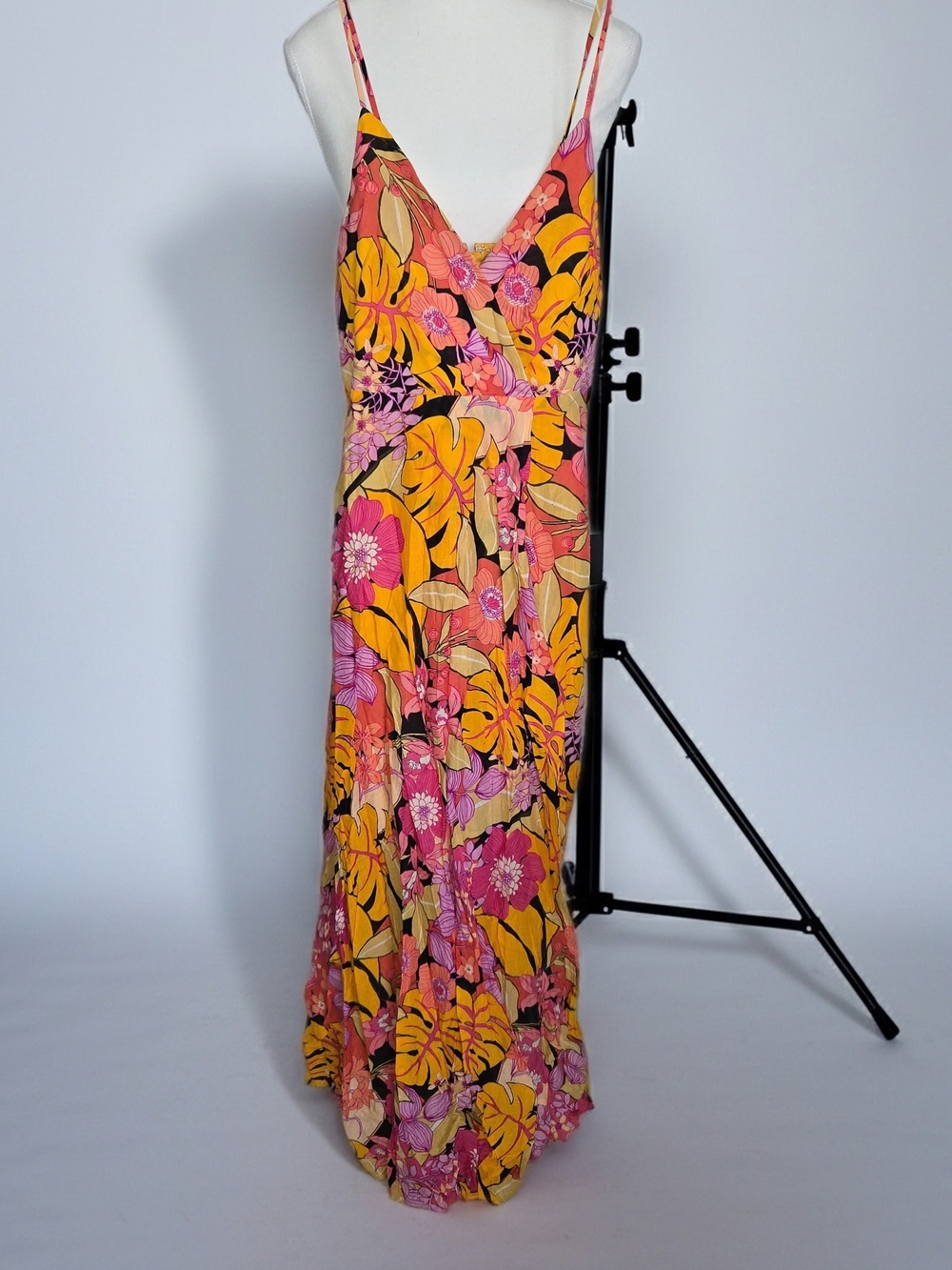 NWT Lulu's Vibrant Tropical Maxi Dress - Black, Pink & Orange Womens XS - Picture 5 of 11